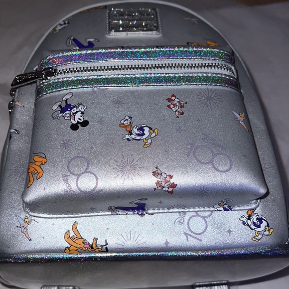 New!! Disney 100th Anniversary Platinum Mickey & Friends Mini Backpack - Picture 4 of 16